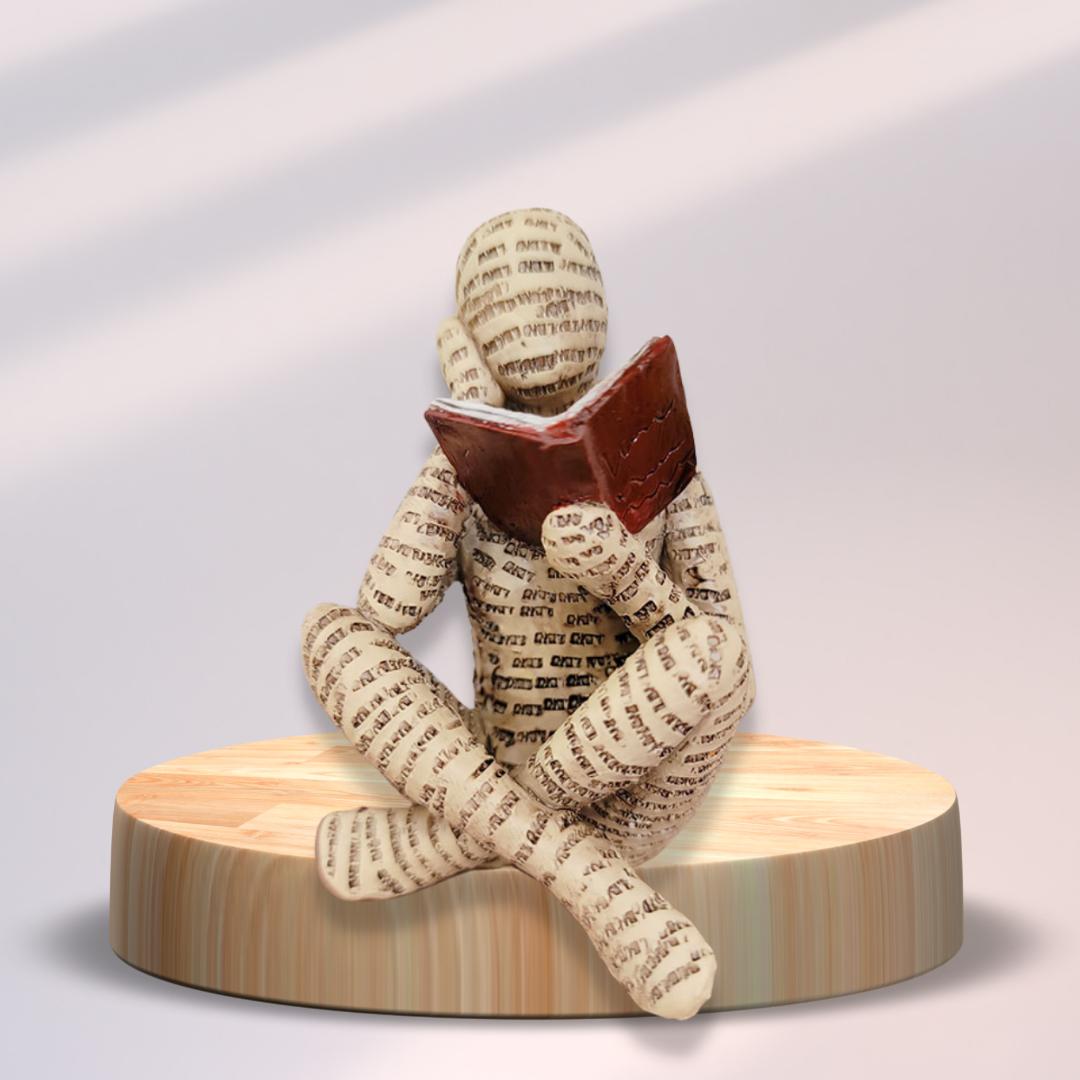 Lezende Vrouw Handgemaakte Figurine Boekensteunen